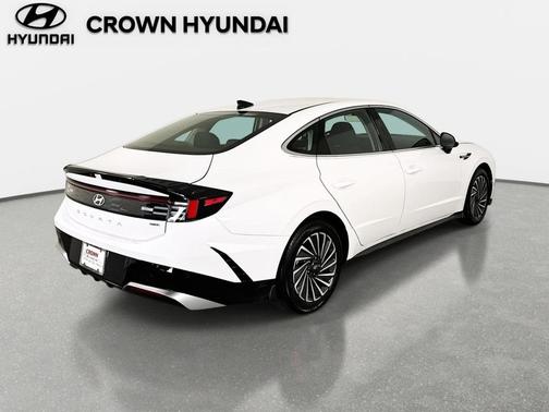 2025 Hyundai SONATA Hybrid SE