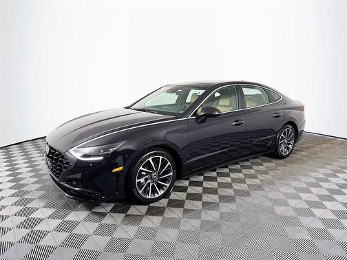 2023 Hyundai SONATA Limited