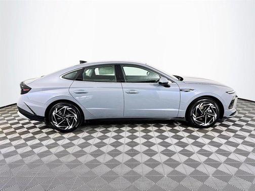 2026 Hyundai SONATA SEL