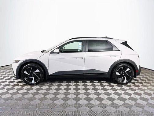 2025 Hyundai IONIQ 5 SEL