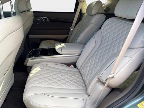 2024 Genesis GV80 3.5T Prestige Signature