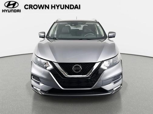 2022 Nissan Rogue Sport SV