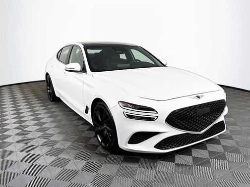 2023 Genesis G70 2.0T RWD