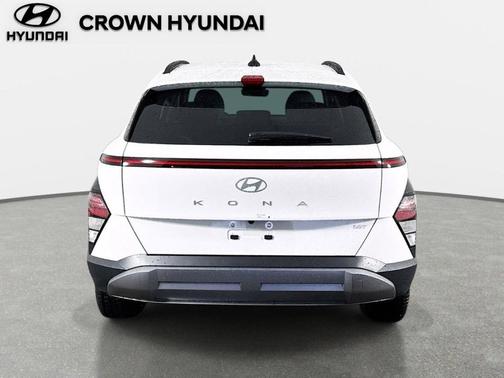 Atlas White 2026 Hyundai KONA SEL Premium