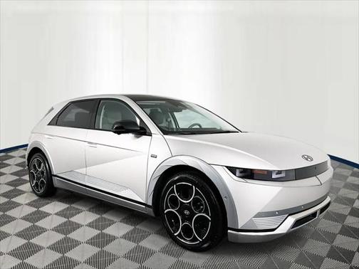 2024 Hyundai IONIQ 5 SE