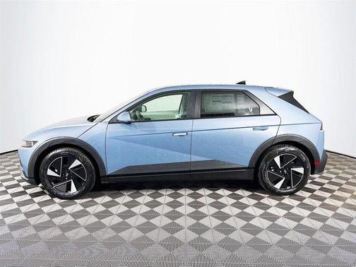 2025 Hyundai IONIQ 5 SE