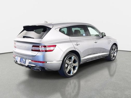 Savile Silver 2024 Genesis GV80 3.5T