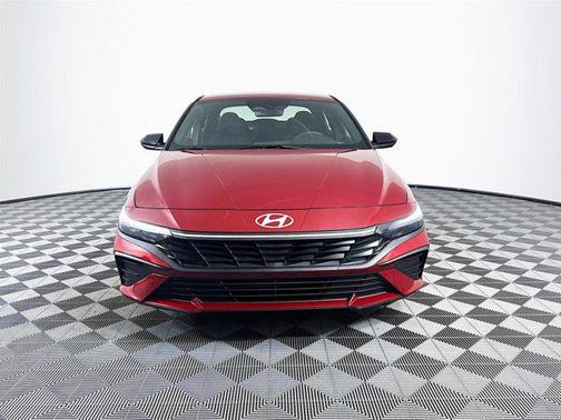 2025 Hyundai ELANTRA Sport