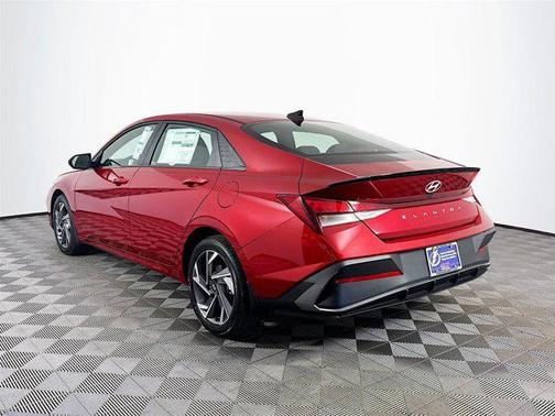 2025 Hyundai ELANTRA Sport