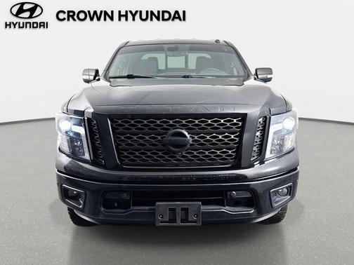 2019 Nissan Titan SV