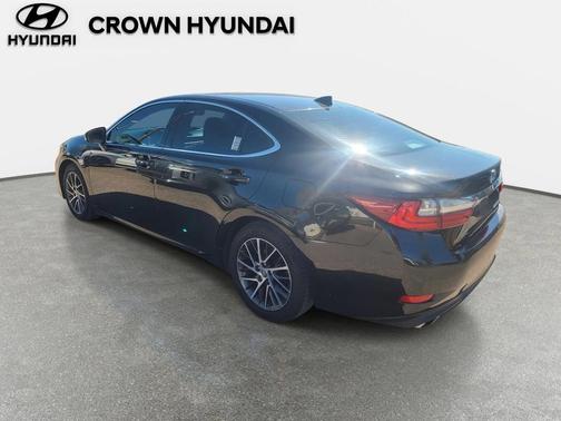 2017 Lexus ES 350 Base