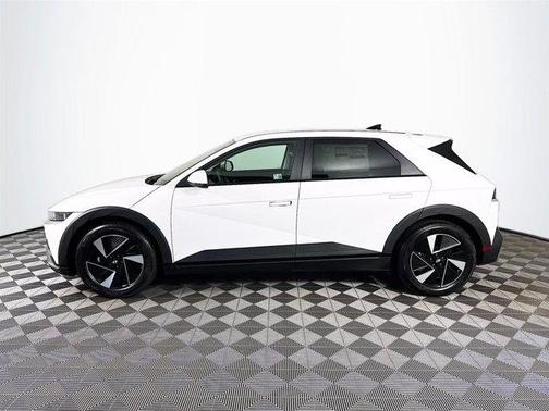 2025 Hyundai IONIQ 5 SE