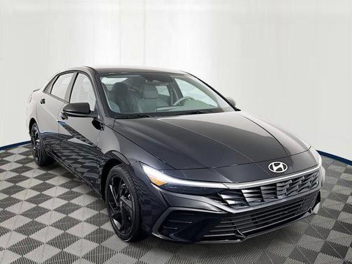 2025 Hyundai ELANTRA Sport