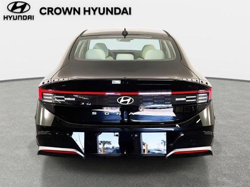 2026 Hyundai SONATA SEL