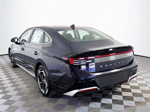 2026 Hyundai SONATA SEL