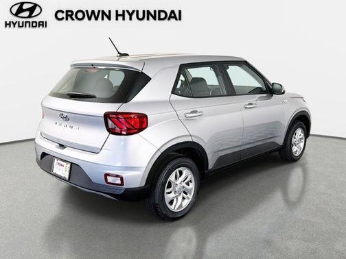 2026 Hyundai VENUE SE