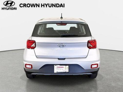 2026 Hyundai VENUE SE