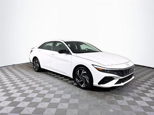 2025 Hyundai ELANTRA Sport