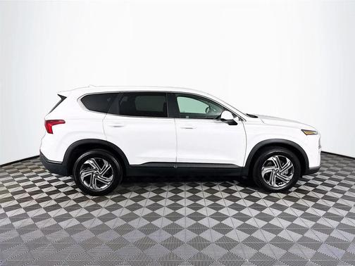 2021 Hyundai SANTA FE SE