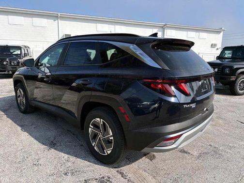 2025 Hyundai TUCSON Hybrid Blue