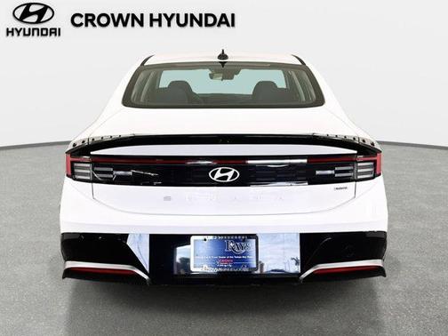 2025 Hyundai SONATA Hybrid SE