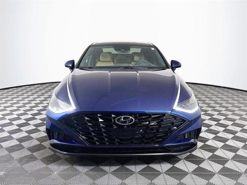 2020 Hyundai SONATA Limited