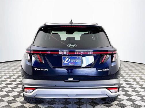 2025 Hyundai TUCSON Hybrid Limited