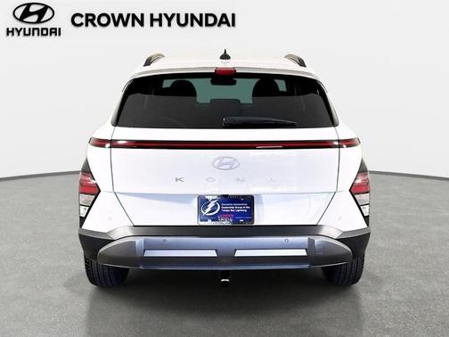 Atlas White 2026 Hyundai KONA Limited