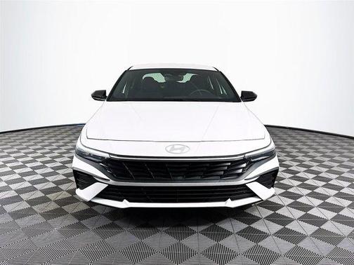 2025 Hyundai ELANTRA Sport