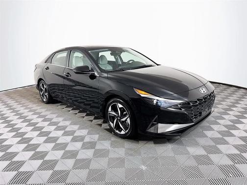 2022 Hyundai ELANTRA HEV Limited