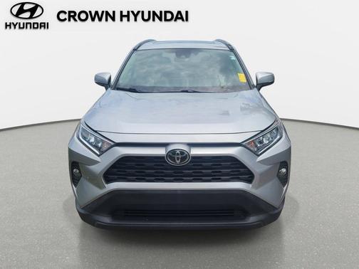Silver Sky Metallic 2020 Toyota RAV4 XLE
