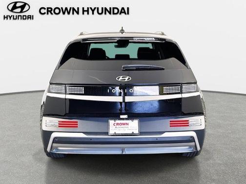 2025 Hyundai IONIQ 5 SEL