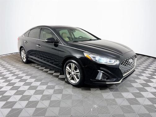 2019 Hyundai SONATA Limited