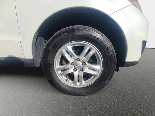 2012 Hyundai SANTA FE GLS