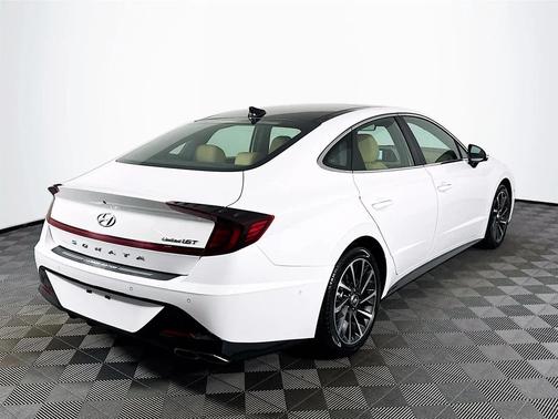 2023 Hyundai SONATA Limited