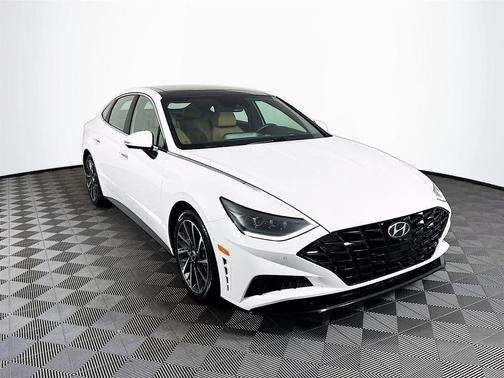 2023 Hyundai SONATA Limited