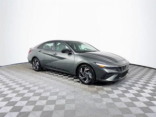 2025 Hyundai ELANTRA Sport