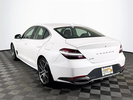 2025 Genesis G70 2.5T RWD