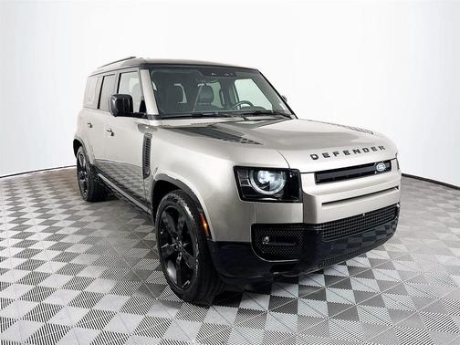 2024 Land Rover Defender 110 P400 X-Dynamic SE