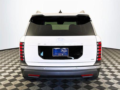 2026 Hyundai PALISADE SEL