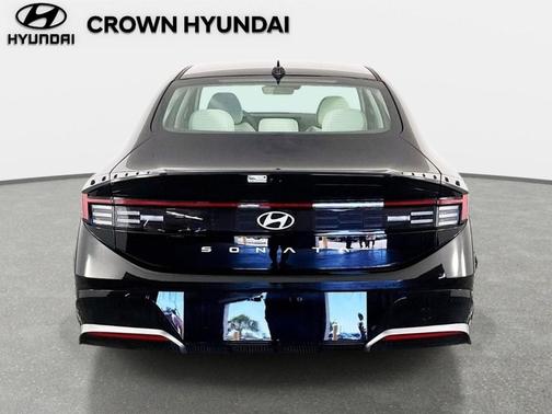 Abyss Black 2026 Hyundai SONATA SEL