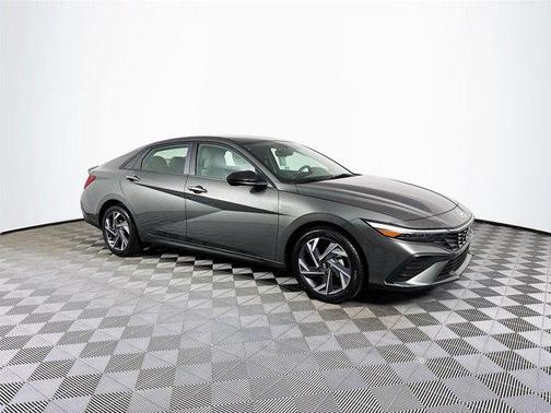 2025 Hyundai ELANTRA Sport