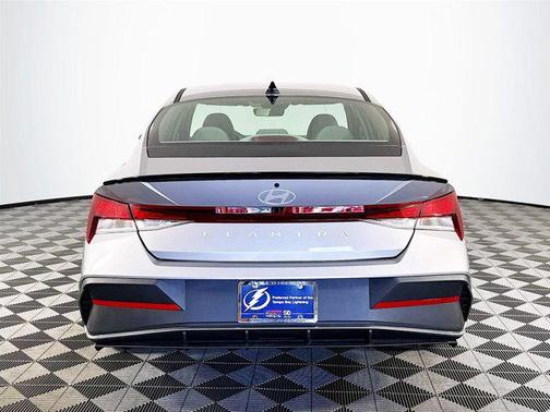 2025 Hyundai ELANTRA Sport