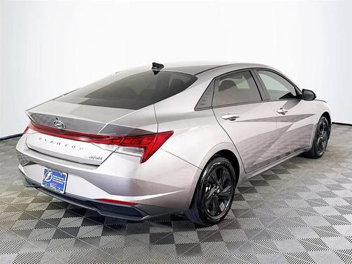 2023 Hyundai ELANTRA HEV Blue