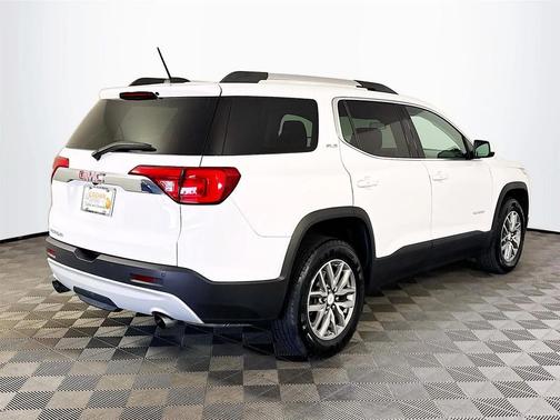 2018 GMC Acadia SLE-2