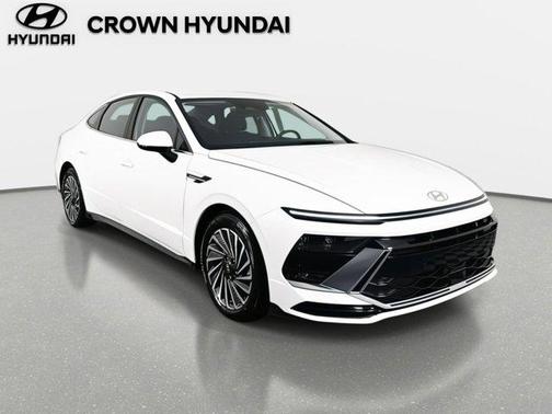 2025 Hyundai SONATA Hybrid SE