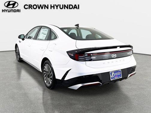 2025 Hyundai SONATA Hybrid SE