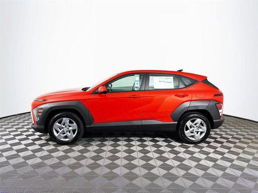 2025 Hyundai KONA SE
