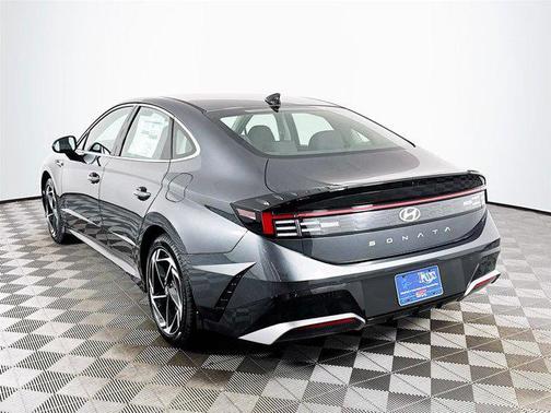 2026 Hyundai SONATA SEL