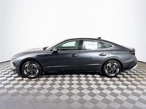 2026 Hyundai SONATA SEL